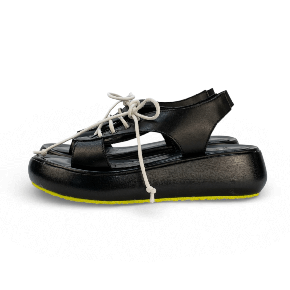 Sandalo Donna Beth Vitello Nero Suola Gialla - Duca d'Ascalona